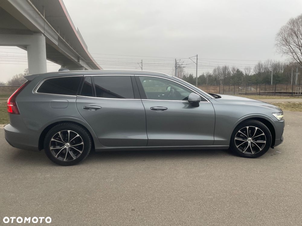 Volvo V60 D3 Geartronic Momentum - 2