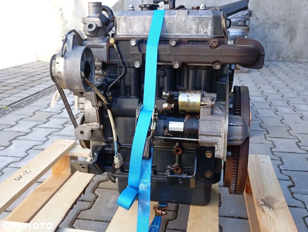 silnik ISEKI E3112 15,7 KW 3-cylindrowy diesel 7235 zł netto - 6