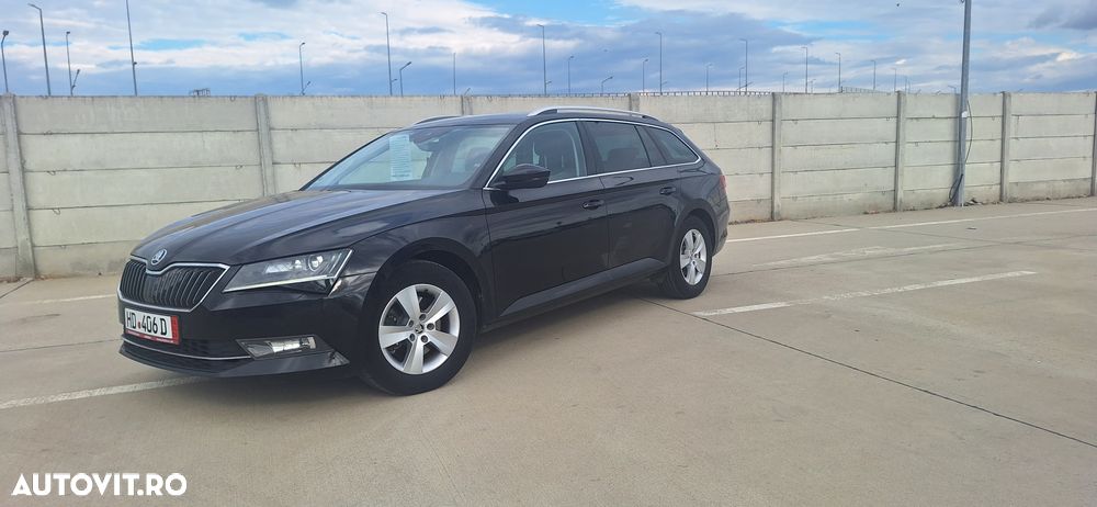 Skoda Superb 2.0 TDI DSG Style - 19