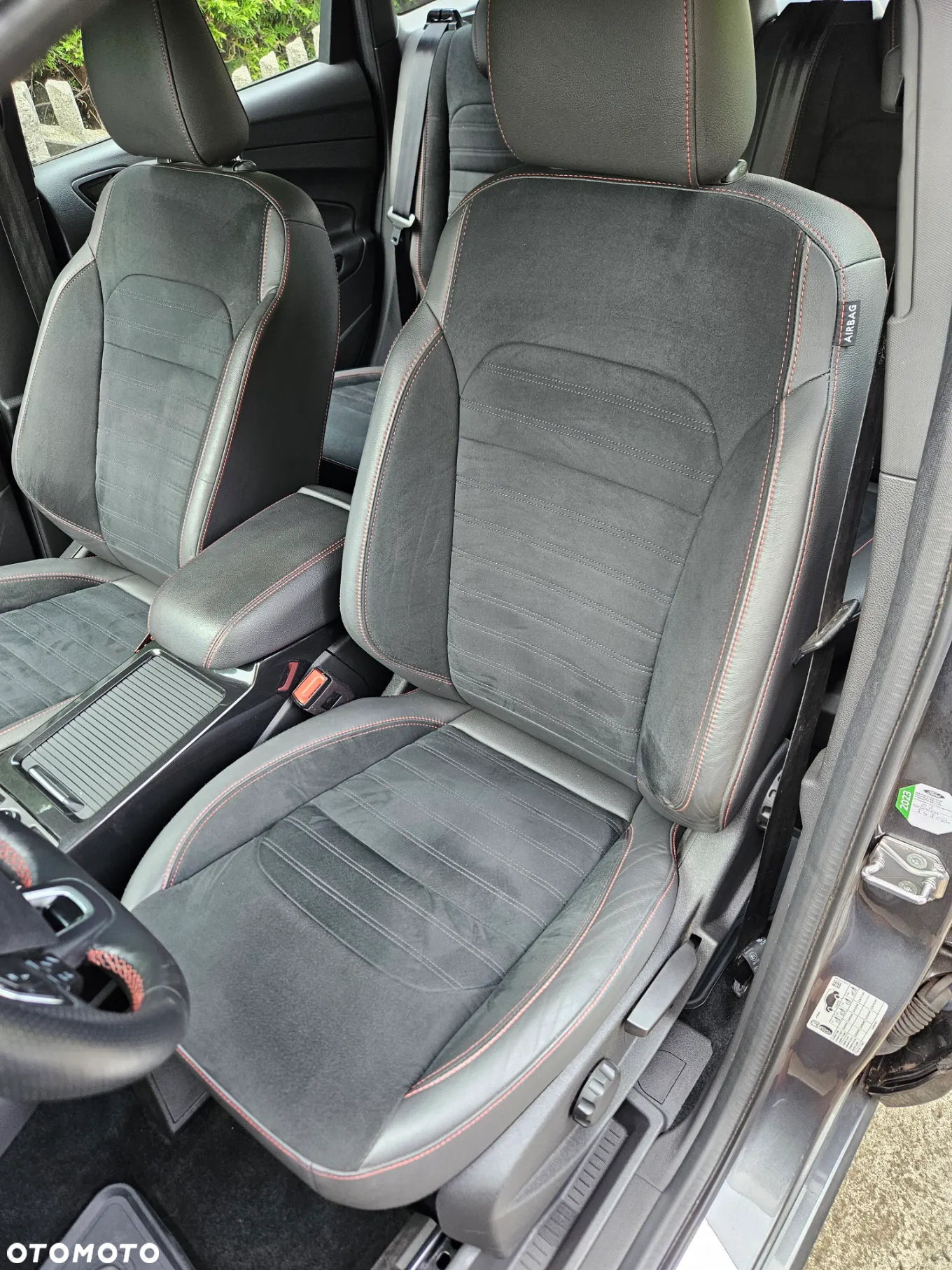 Ford Kuga 1.5 EcoBoost 2x4 ST-Line - 13