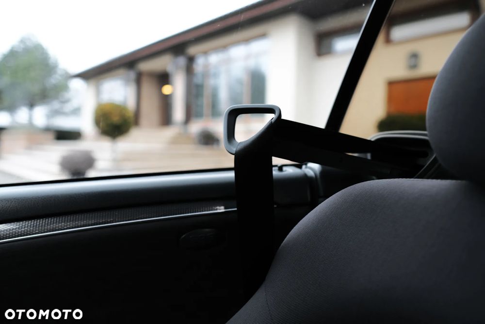 Mercedes-Benz CLK 200 Kompressor Automatik Avantgarde - 31