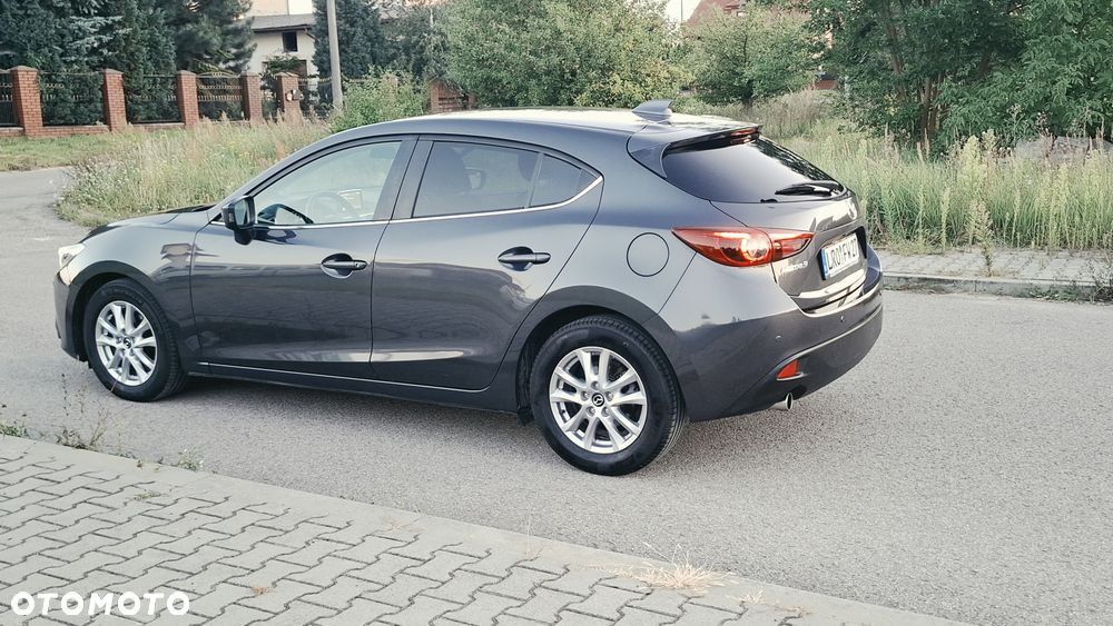 Mazda 3 SKYACTIV-G 120 Urban Limited - 25
