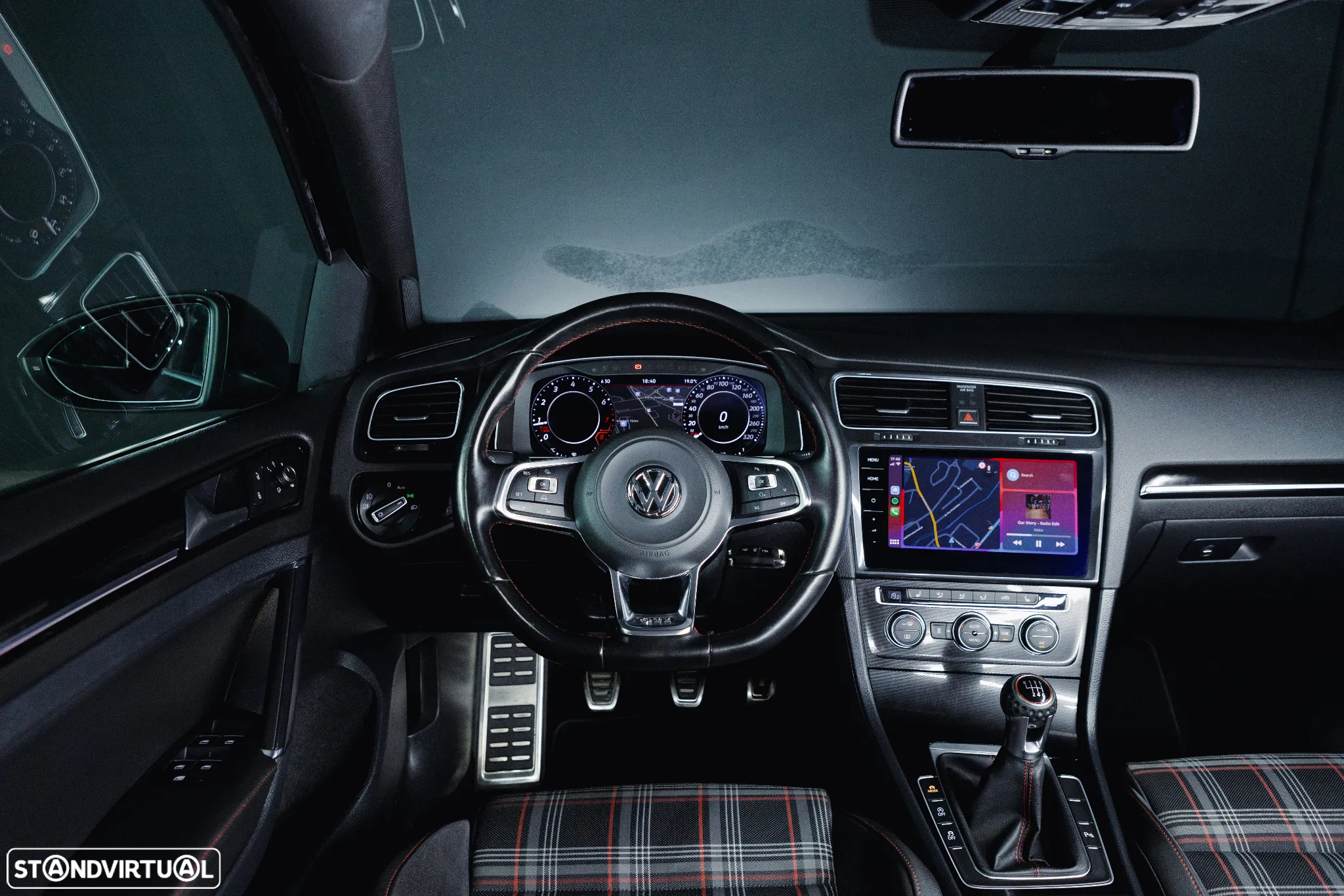 VW Golf 2.0 TSi GTi Performance - 11
