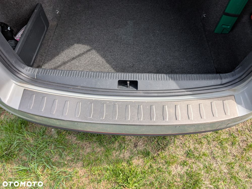 Skoda Octavia 2.0 TDI RS DSG - 6