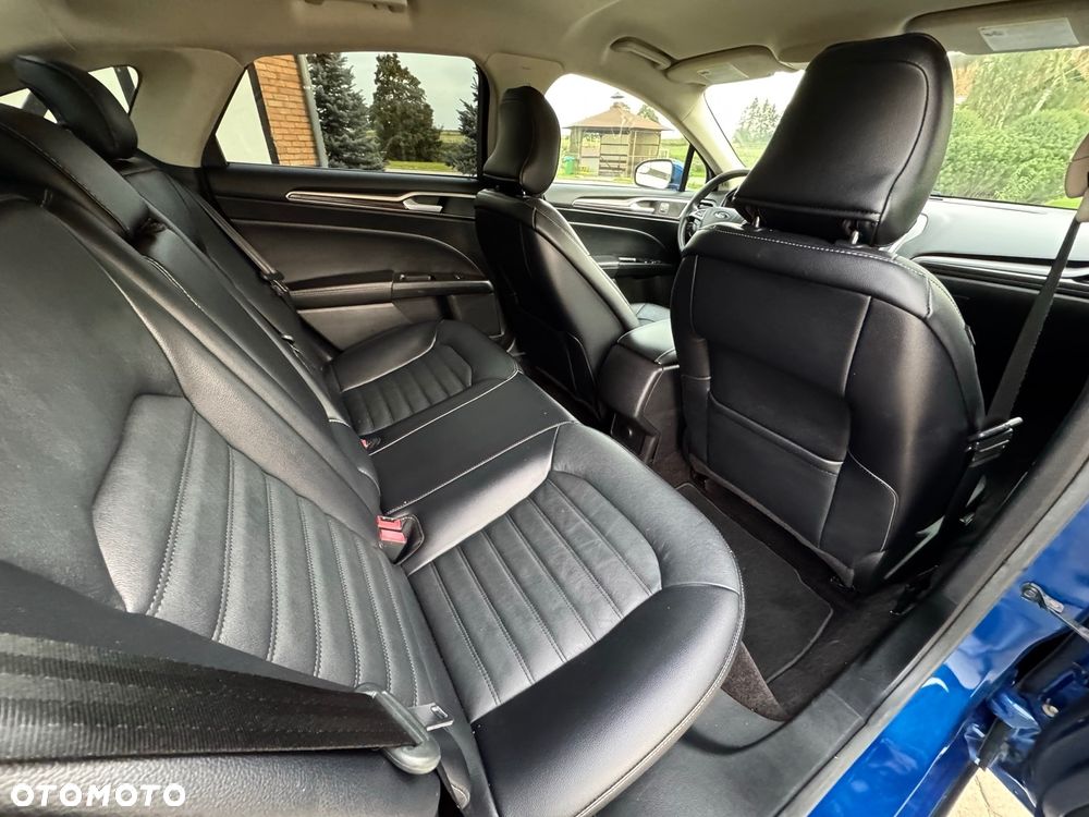 Ford Fusion 2.0 EcoBoost Titanium - 8