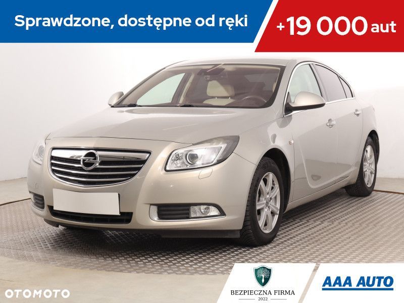 Opel Insignia - 2