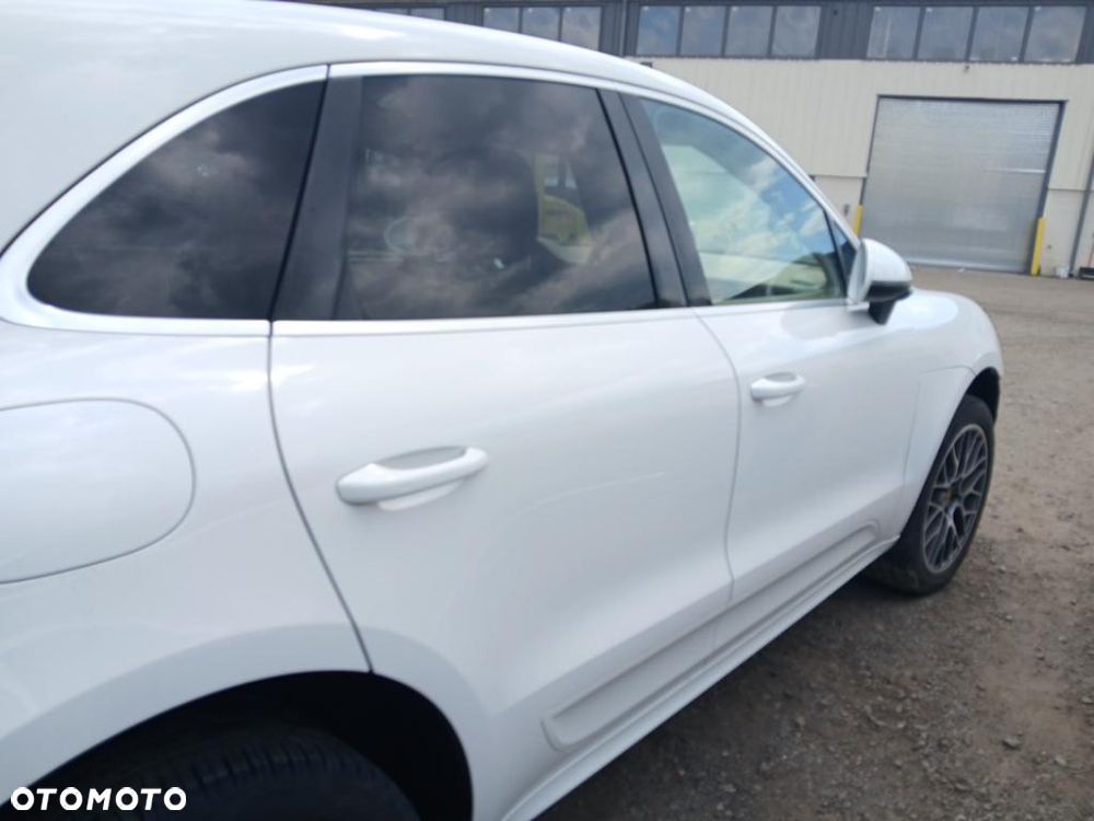 Porsche Macan - 19