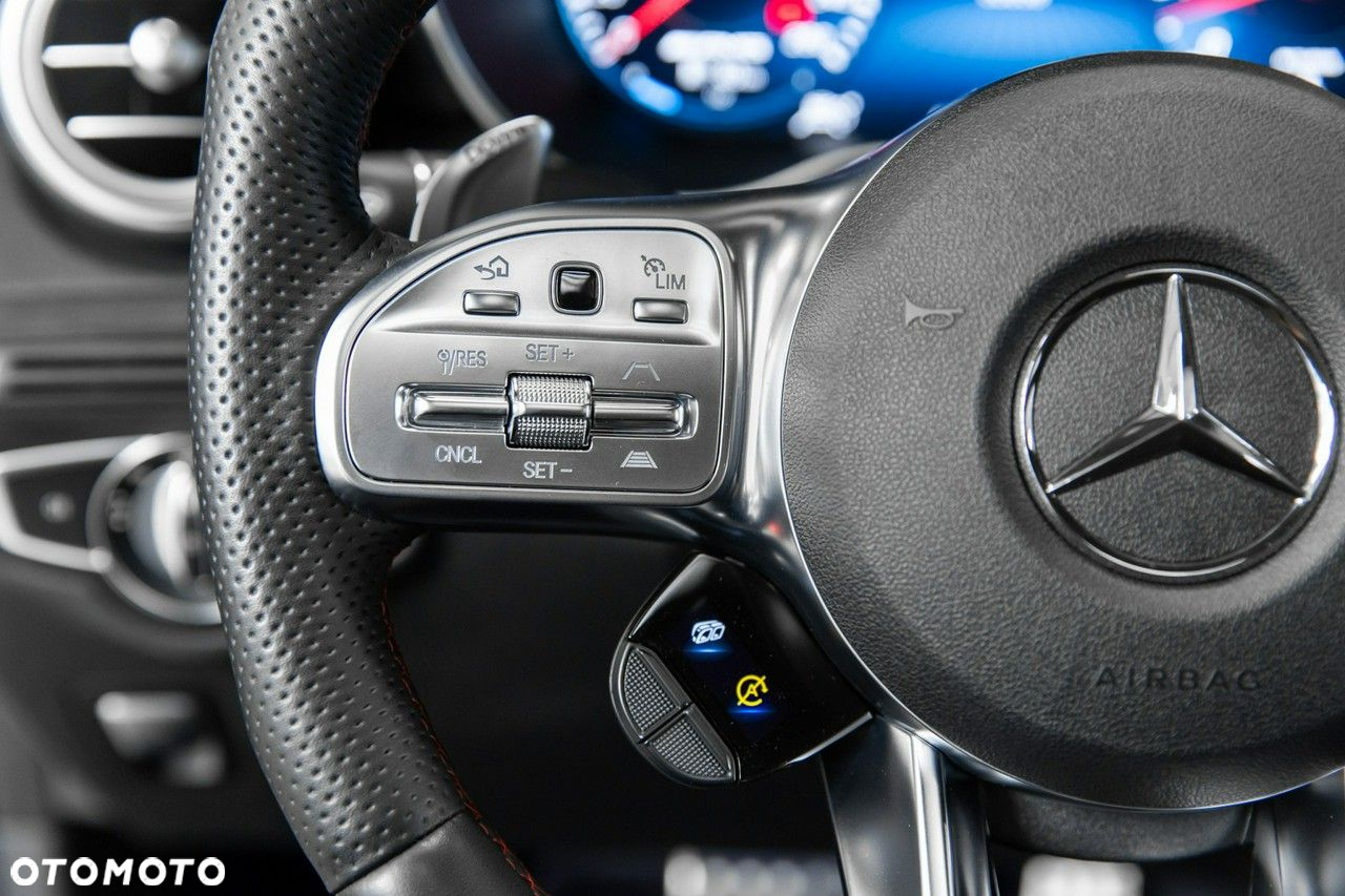 Mercedes-Benz GLC - 41