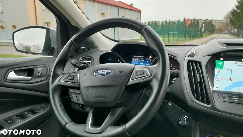 Ford Kuga 1.5 EcoBoost 2x4 Individual - 8