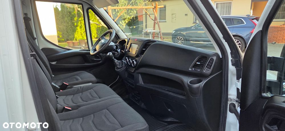 Iveco Daily 35C15 - 10