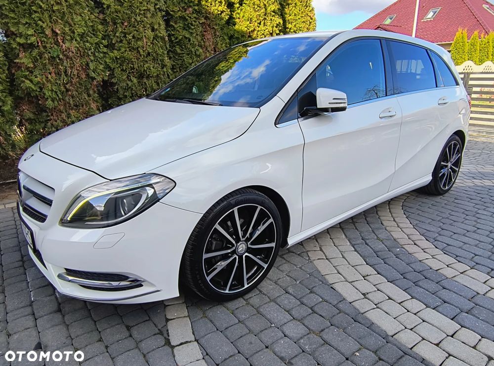 Mercedes-Benz Klasa B 180 AMG Line - 8