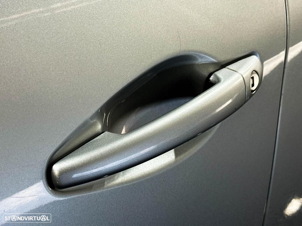 Peugeot 208 1.4 HDi Allure - 18