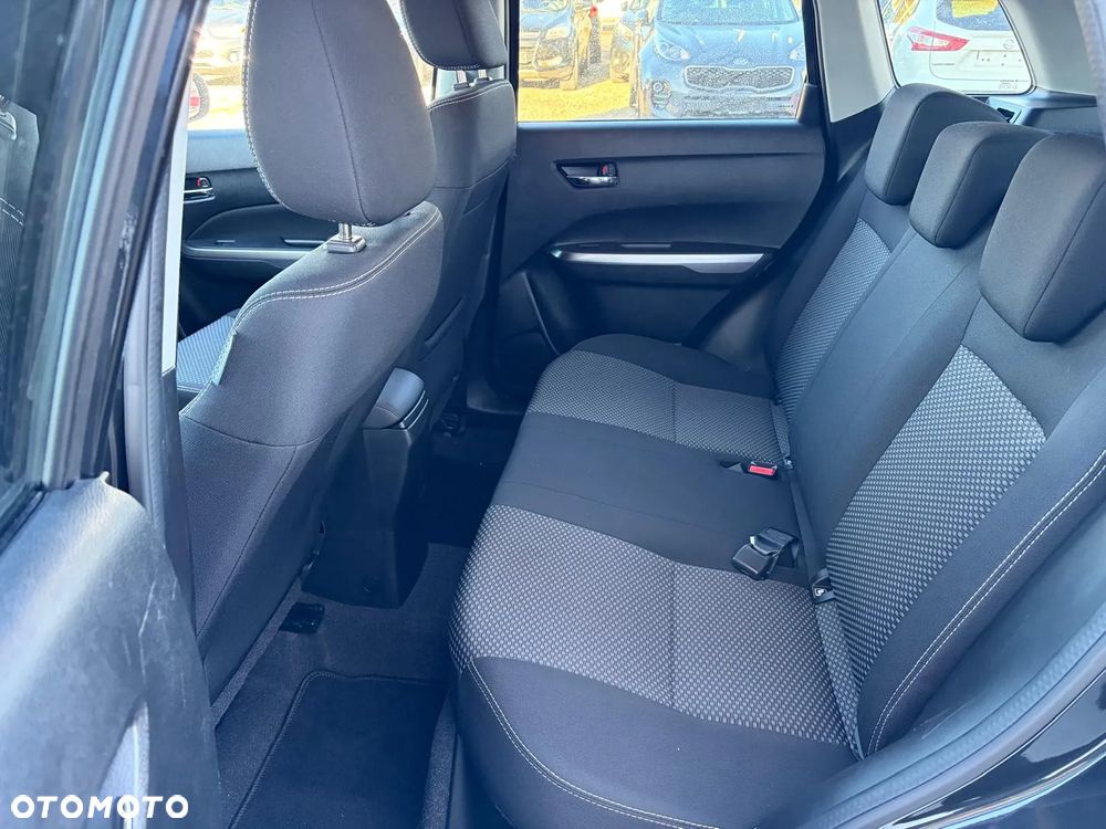 Suzuki Vitara ver-1-4-boosterjet-mhev-elegance-2wd - 10
