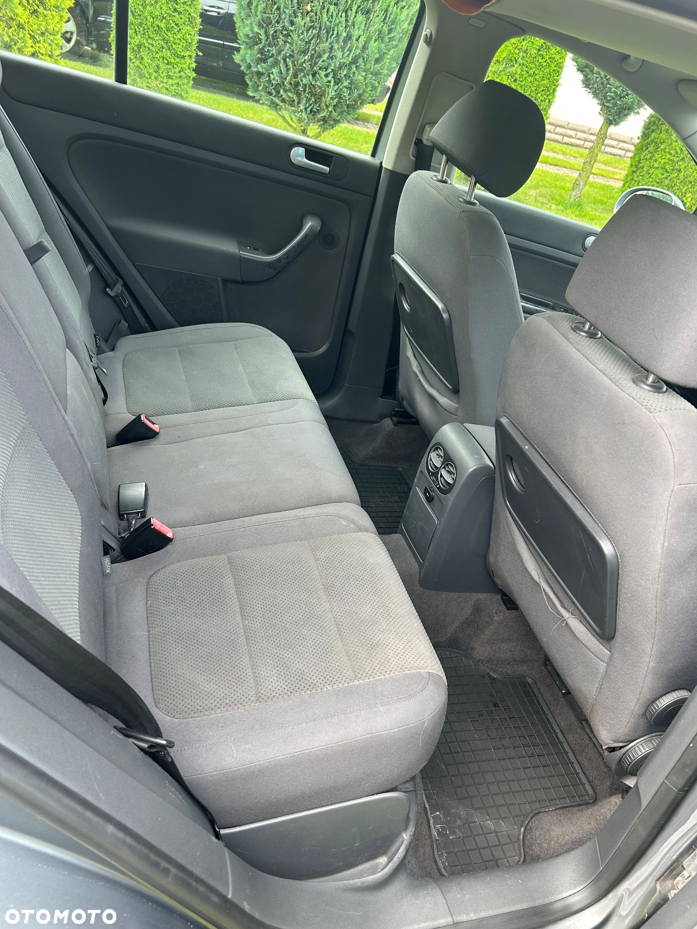 Volkswagen Golf Plus 1.9 TDI Comfortline - 4