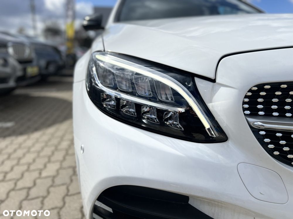 Mercedes-Benz Klasa C 300 9G-TRONIC Avantgarde - 11