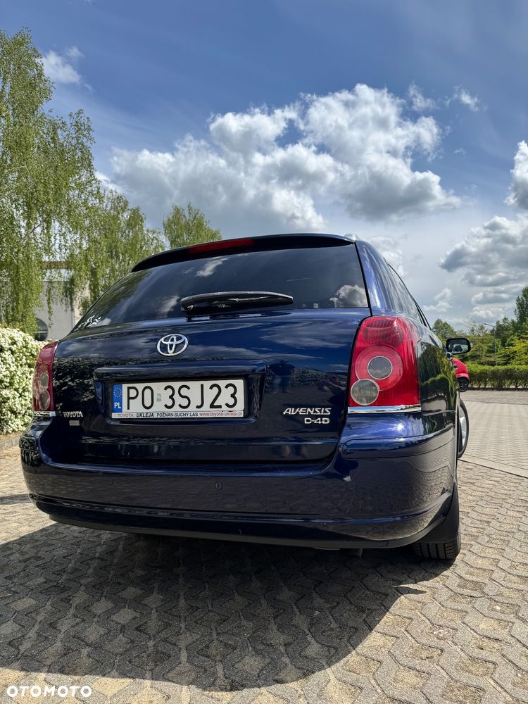 Toyota Avensis 2.0 D-4D Sol - 30