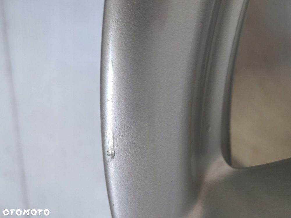 Felga aluminiowa BMW 2284908 9.0" x 19" 5x120 ET29 - 4