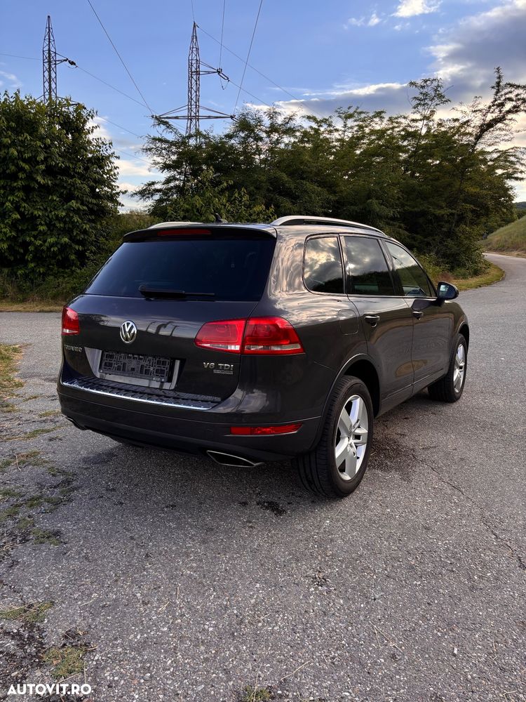 Volkswagen Touareg - 4