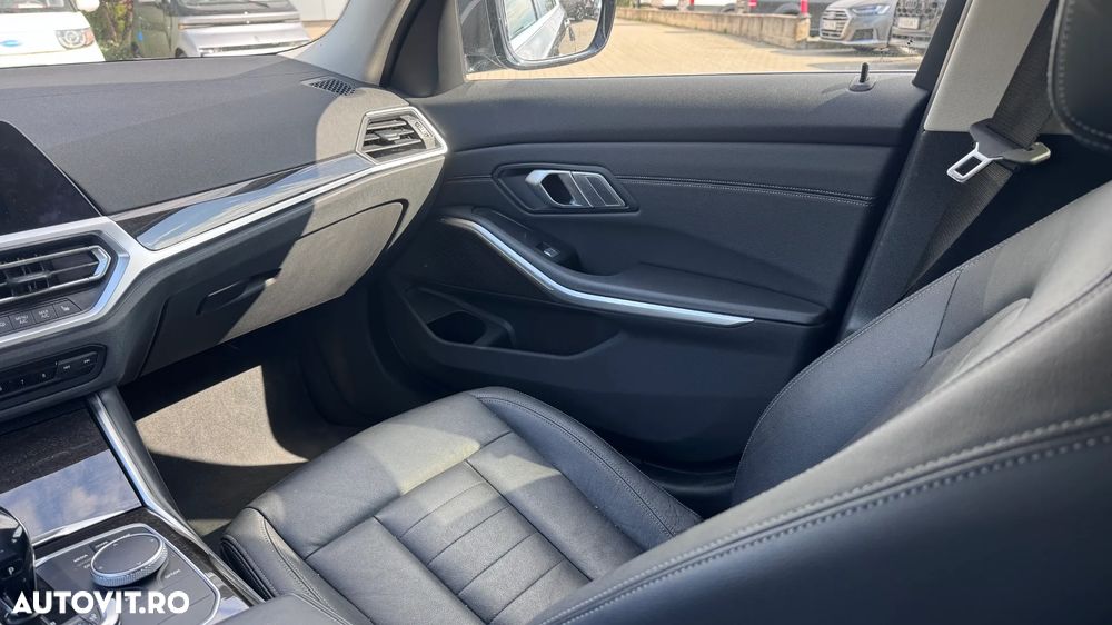 BMW Seria 3 320e AT PHEV - 18