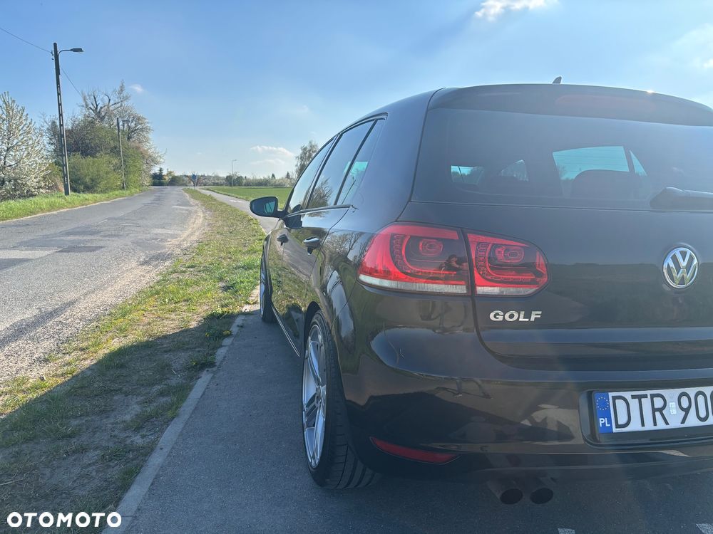 Volkswagen Golf 2.0 TDI Highline - 3