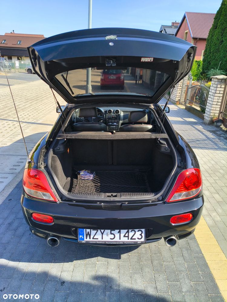 Hyundai Coupe - 11