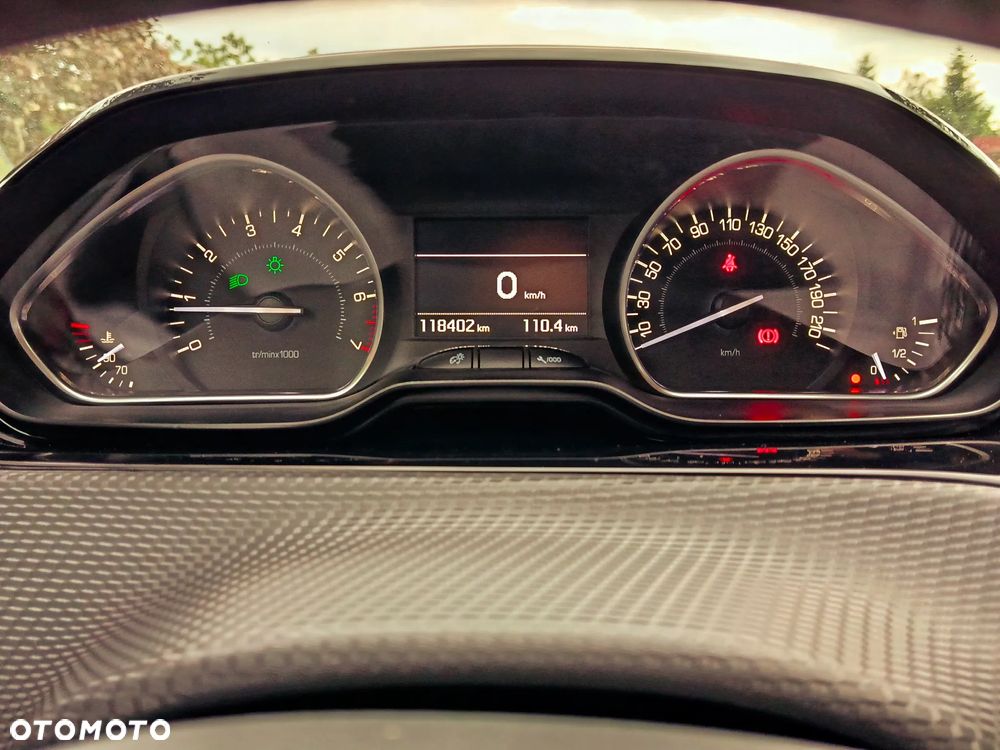 Peugeot 2008 - 16