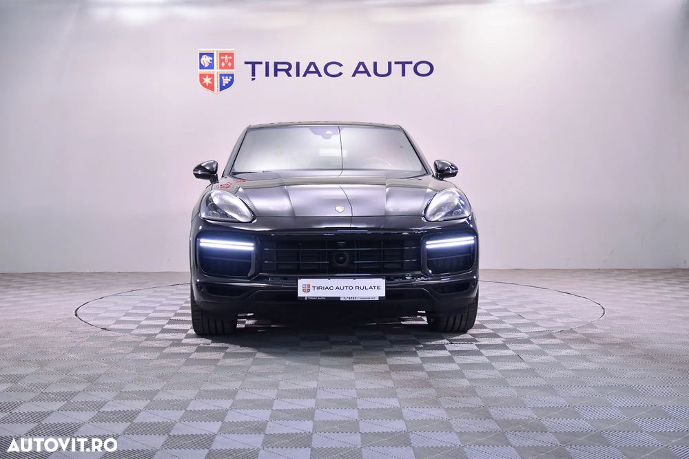 Porsche Cayenne Coupe - 8