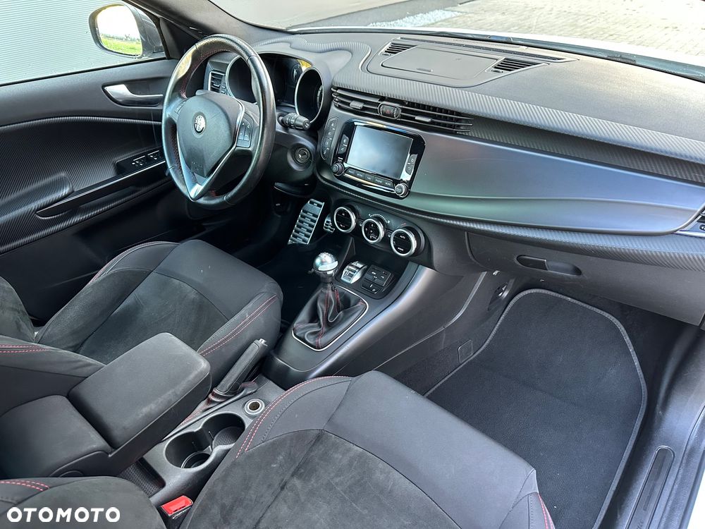 Alfa Romeo Giulietta 1.4 TB 16V Multiair Sprint - 24