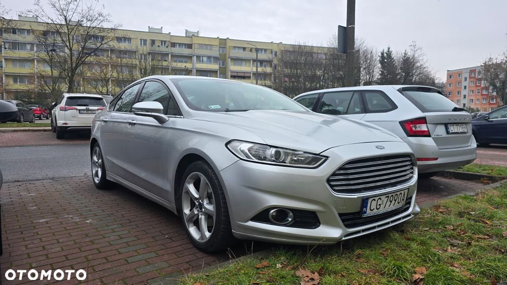 Ford Fusion - 9