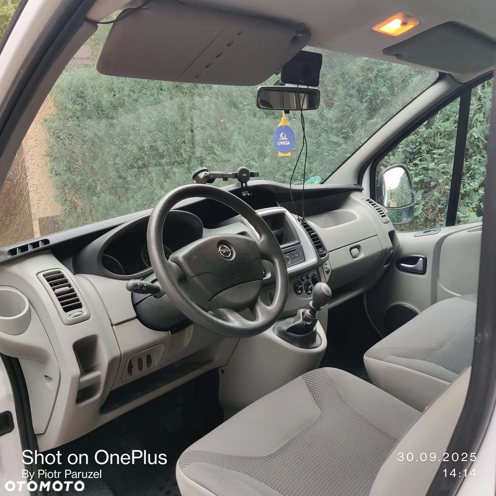 Opel Vivaro 2.0 CDTI  Wersja LONG-DŁUGI - 2