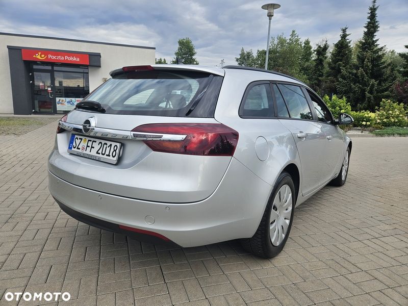 Opel Insignia - 18
