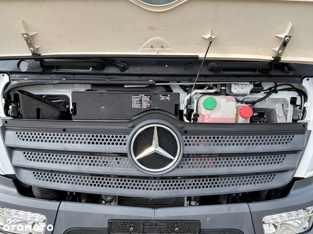 Mercedes-Benz ATEGO 1524  EURO 6 (1527, 1530) kontener z windą , idealny stan , z Niemiec - 17