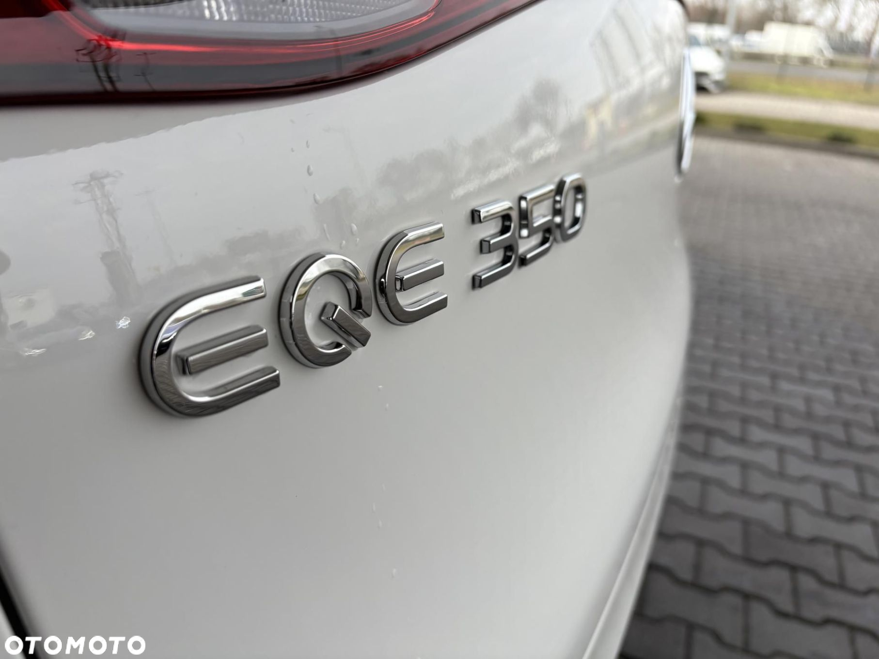 Mercedes-Benz EQE - 7