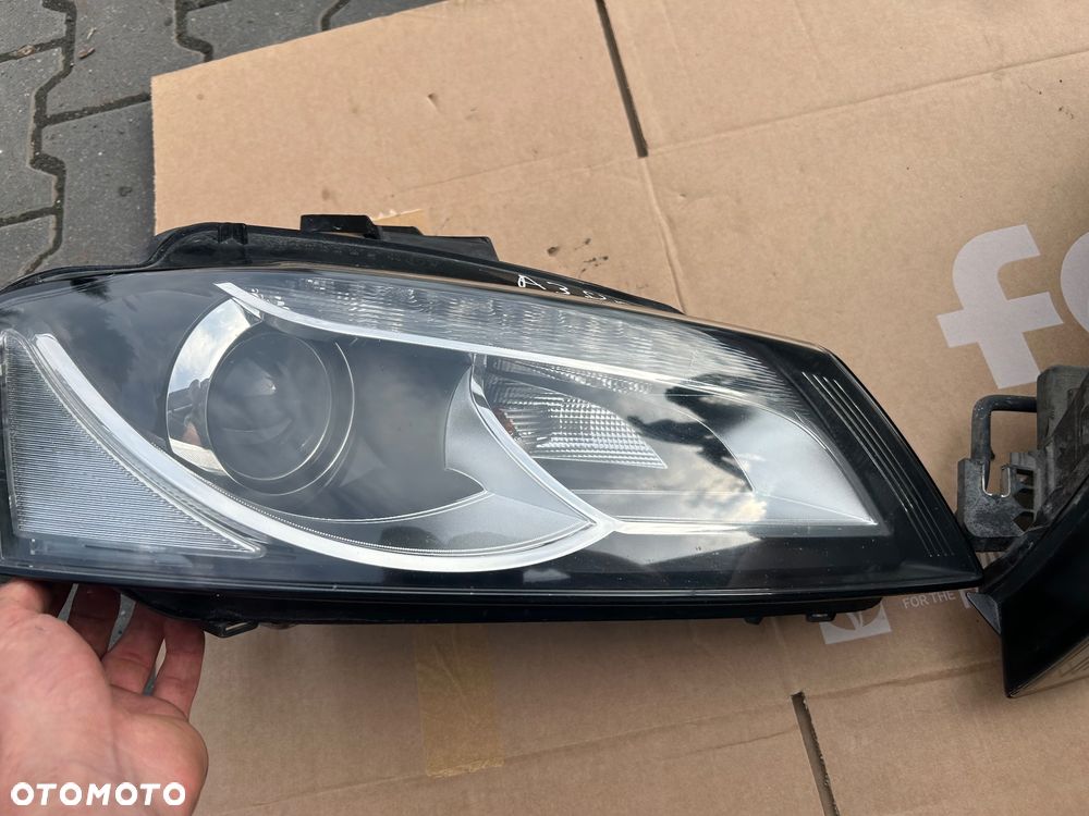 Audi A3 8P lift lampa prawy przód xenon led Europa 8P0941004  8P0941003 przetwornice - 11