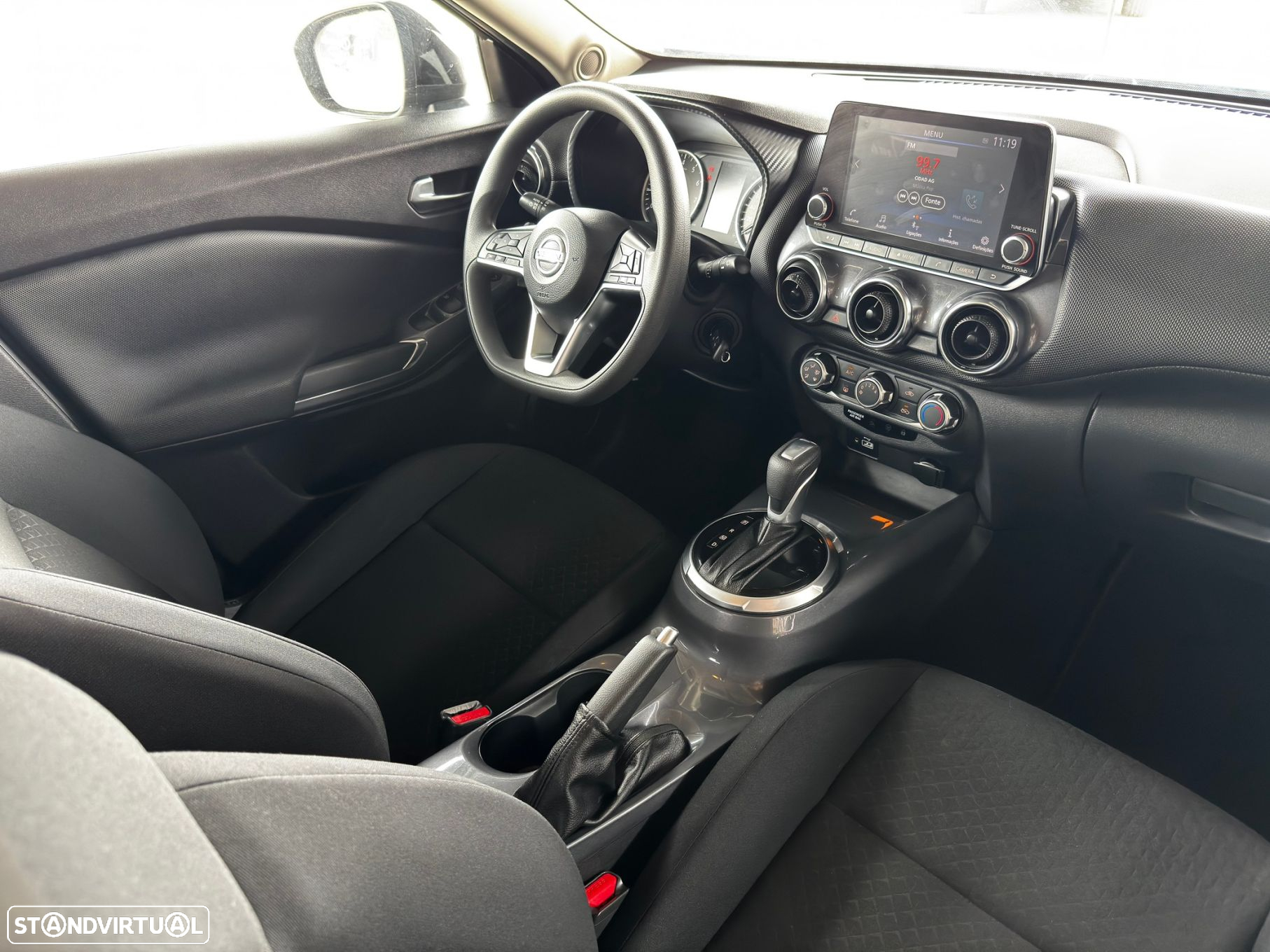 Nissan Juke 1.0 DIG-T Tekna DCT - 37