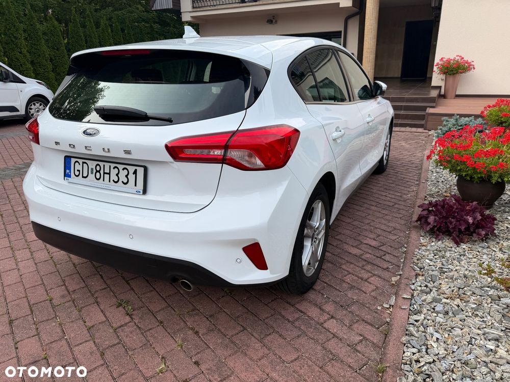 Ford Focus 1.5 EcoBlue Start-Stopp-System COOL&CONNECT - 4