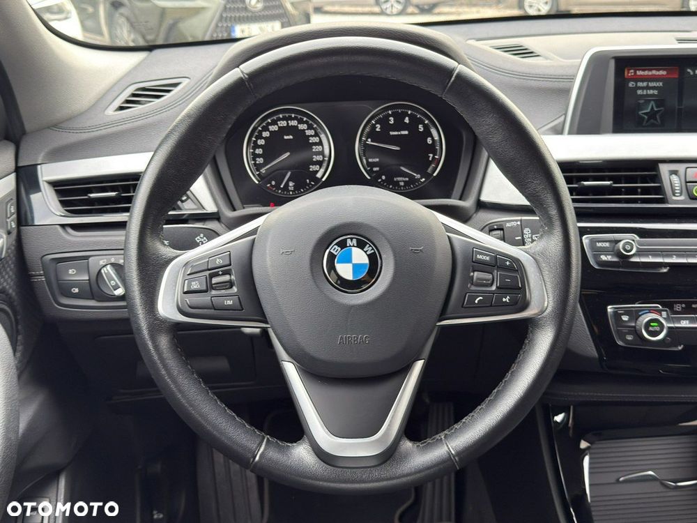 BMW X2 sDrive18i Advantage - 23