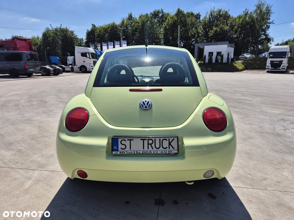 Volkswagen New Beetle 2.0 - 6
