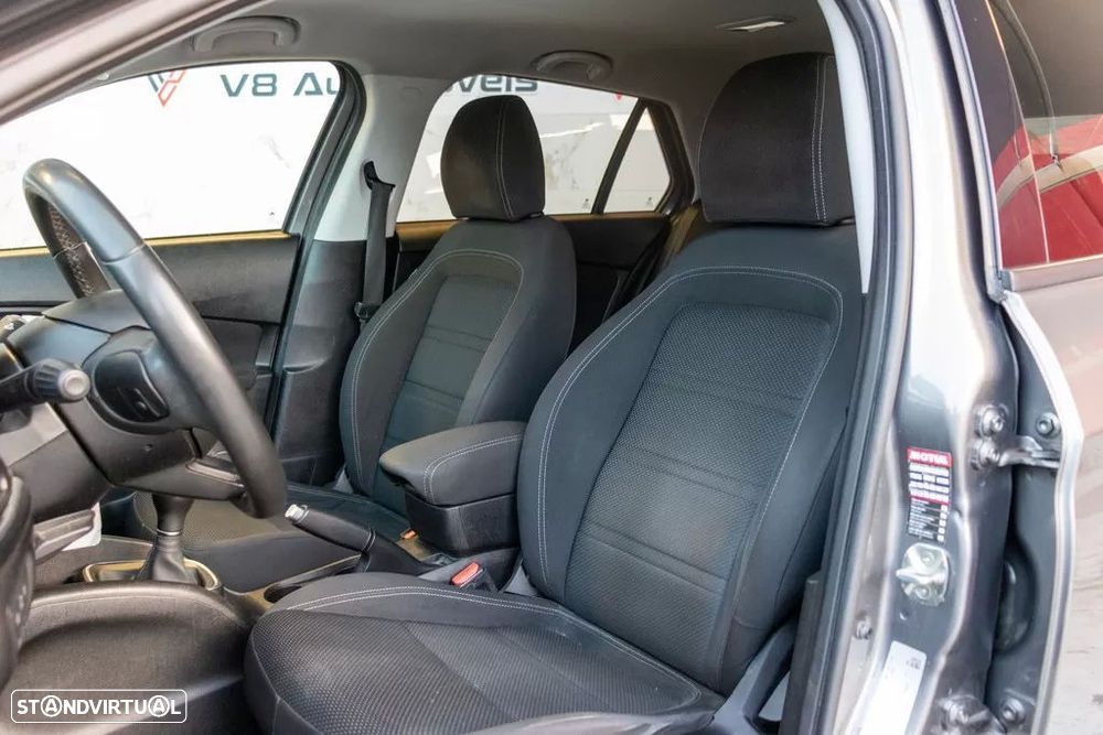 Fiat Tipo Station Wagon 1.3 M-Jet Lounge Tech - 17