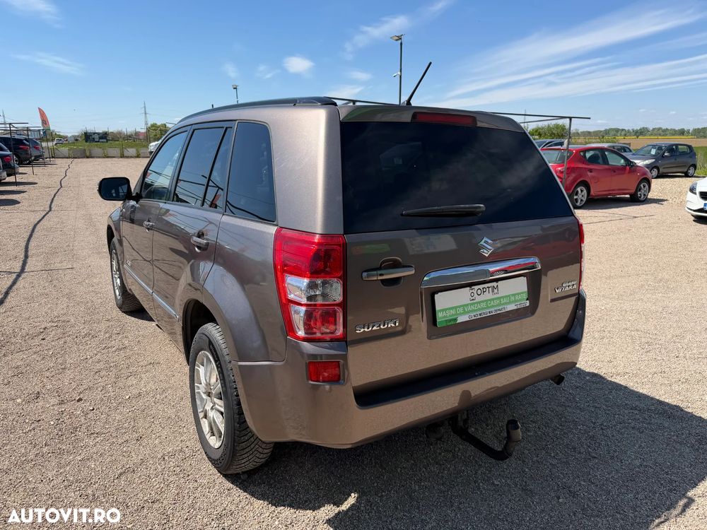 Suzuki Grand Vitara 1.9 DDIS JLX - 6