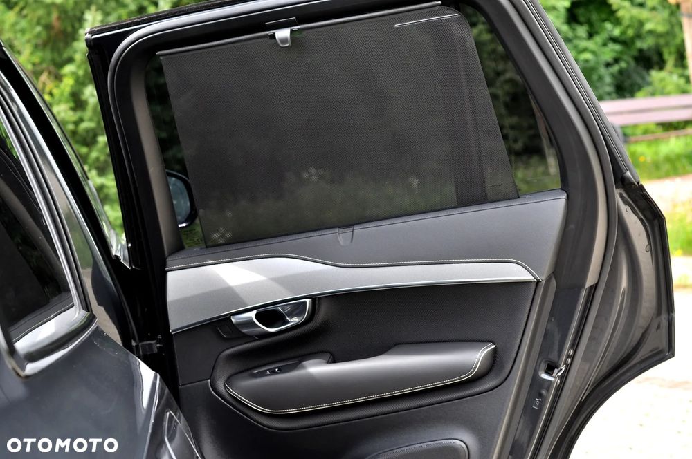 Volvo XC 90 T8 AWD Twin Engine Geartronic RDesign - 16