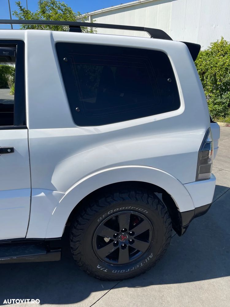 Mitsubishi Pajero 3.2 DI-D Dakar - 7