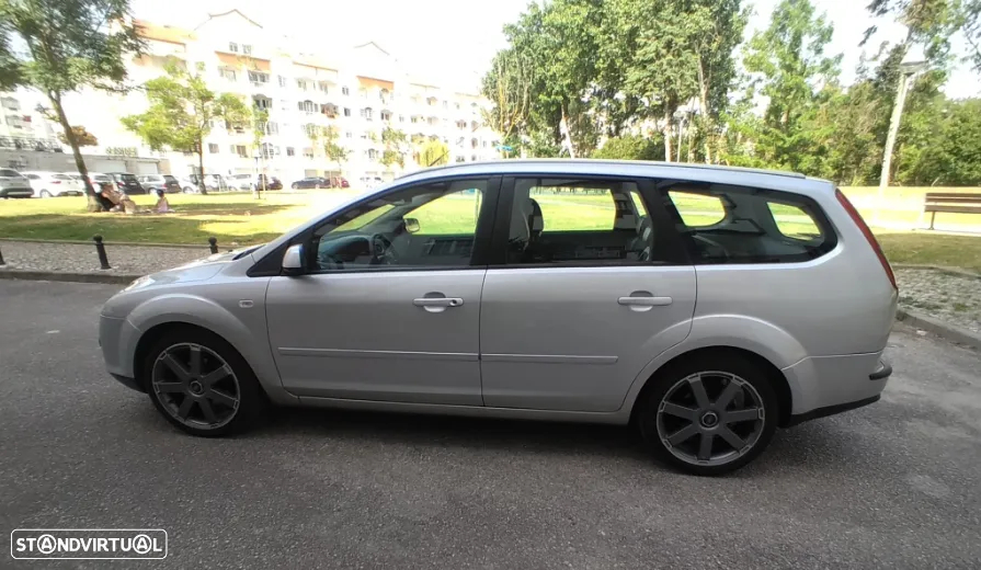 Ford Focus SW 1.6 TDCi Titanium - 2