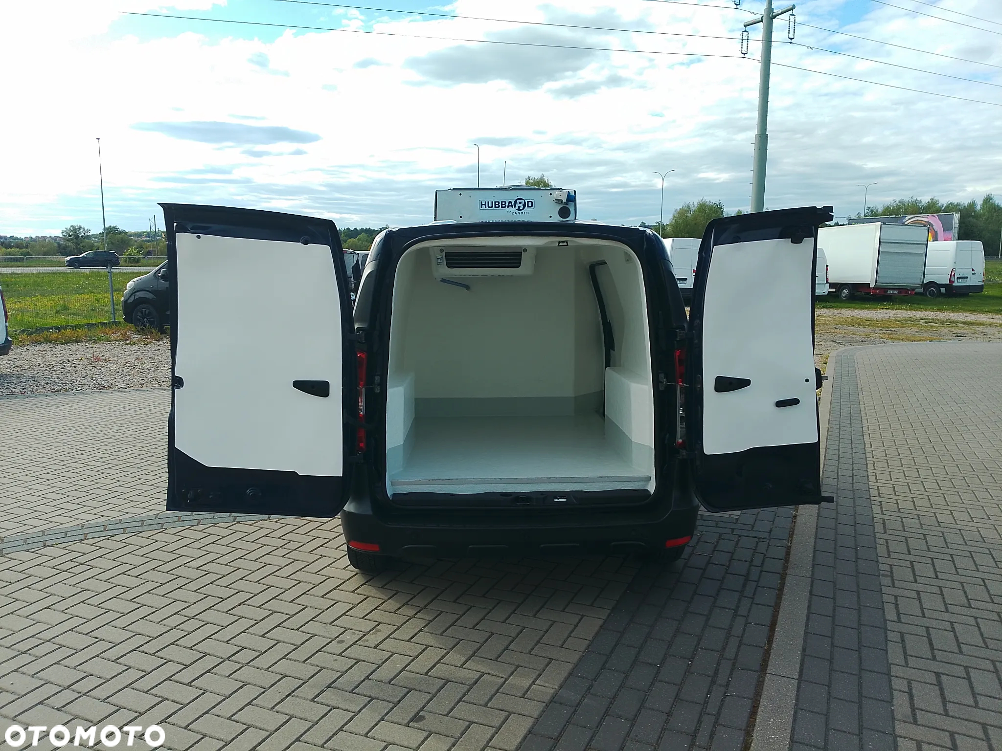 Dacia Dokker L2 Long Maxi Nowa Izoterma Chłodnia Zanotti 220V PL na stoku Pb+LPG - 12
