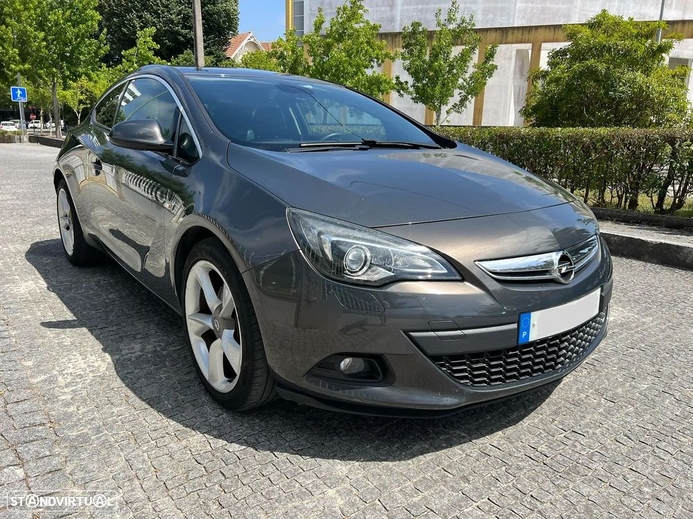 Opel Astra GTC 1.6 D S&S Excite - 12