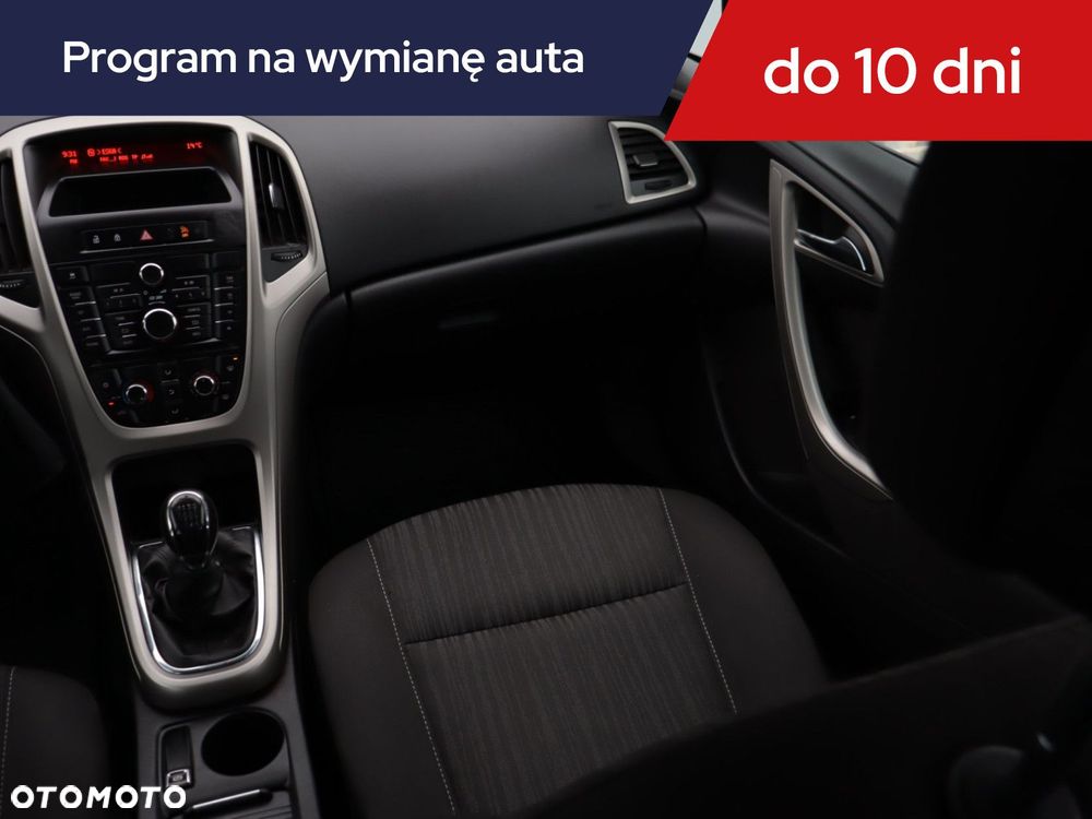 Opel Astra - 10