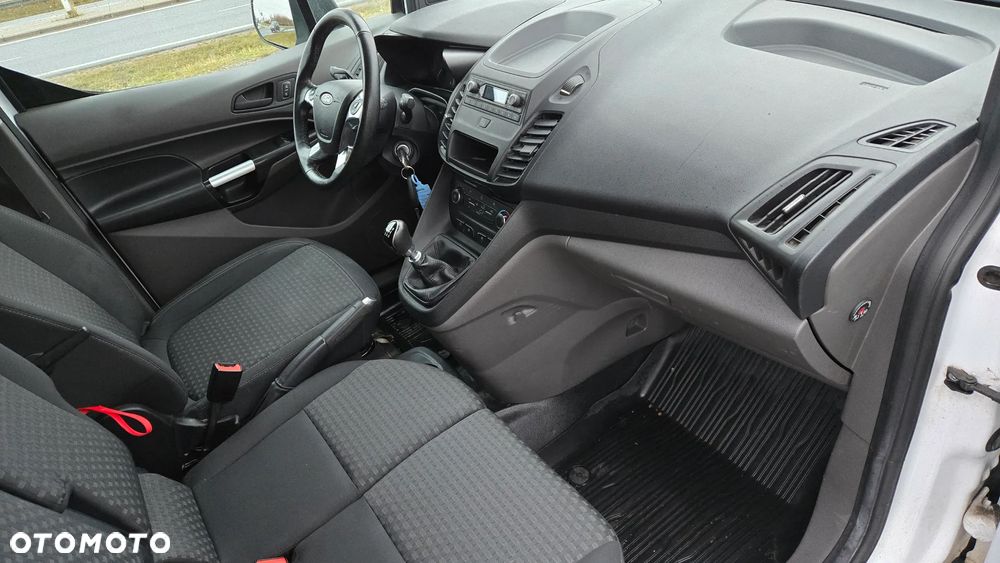 Ford Transit Connect - 12