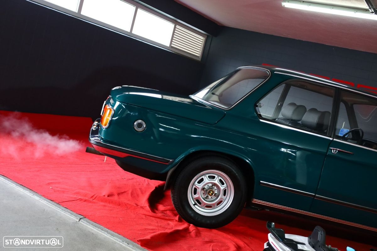 BMW 1502 - 35