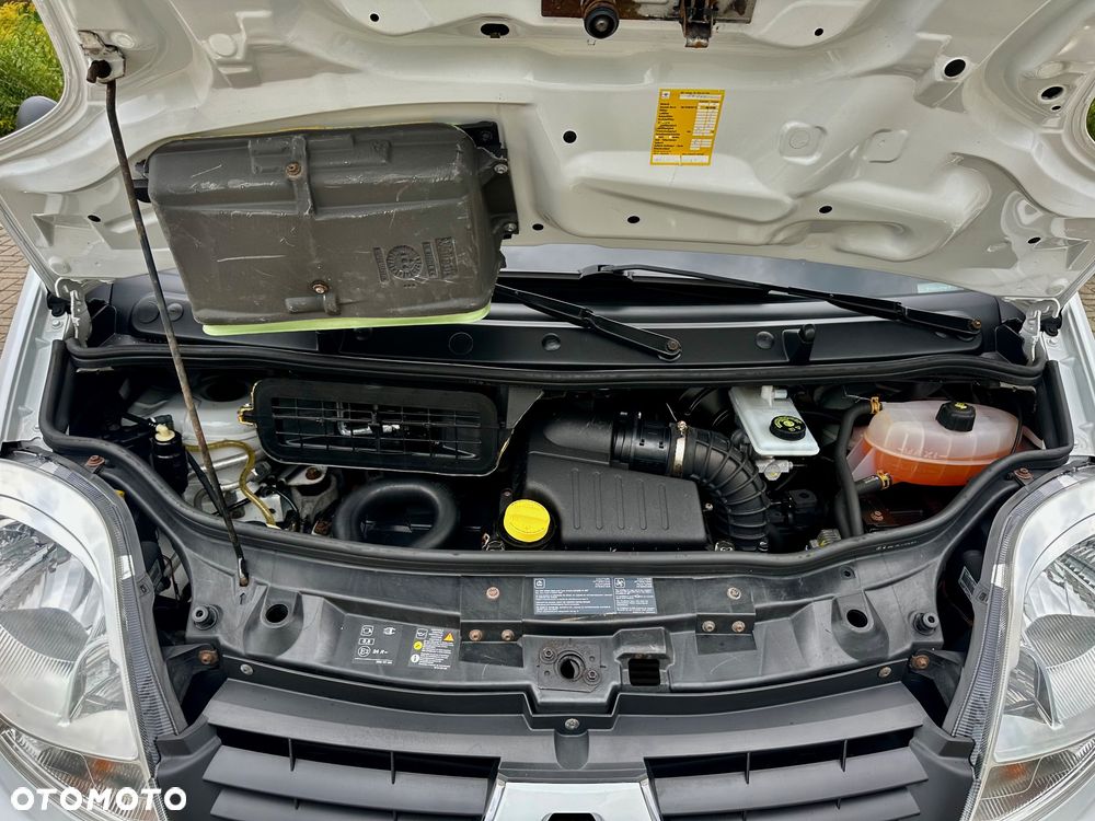 Renault Trafic - 29