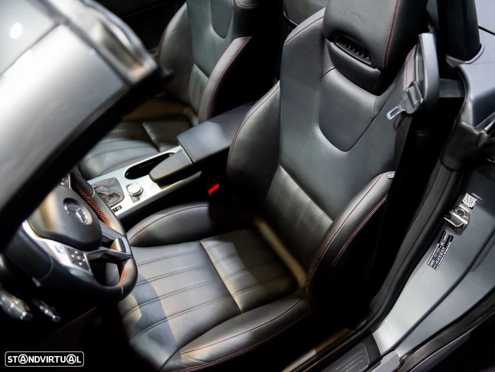 Mercedes-Benz SLK 200 (BlueEFFICIENCY) 7G-TRONIC - 13